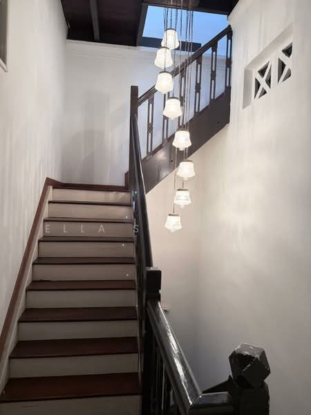 Cairnhill Conservation House, Cairnhill road, 3 Bedrooms, 2,500 sqft, Conservation House For Rent, by Ella Sherman, 500186584 - Interior - PropertyGuru.com.sg