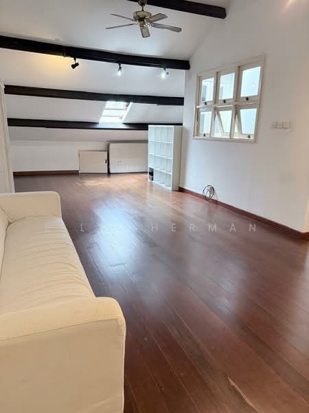 Cairnhill Conservation House, Cairnhill road, 3 Bedrooms, 2,500 sqft, Conservation House For Rent, by Ella Sherman, 500186584 - Living Room - PropertyGuru.com.sg