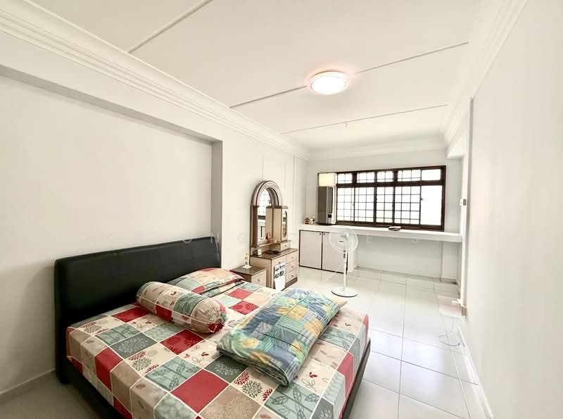 641 Jurong West Street 61, 641 Jurong West Street 61, 3 Bedrooms, 1,076 sqft, HDB Flat For Sale, by OCS ONG CHEE SIN, 500186585 - Bedroom - PropertyGuru.com.sg