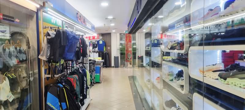 Queensway Shopping Centre, 1 Queensway, 300 sqft, Mall Shop For Rent, by Michelle Tan, 500186589 - CommercialGuru.com.sg