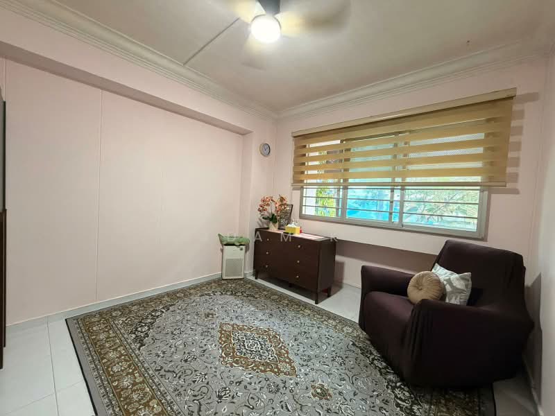 736 Woodlands Circle, 736 Woodlands Circle, 3 Bedrooms, 1,313 sqft, HDB Flat For Sale, by Adam K, 500186590 - Bedroom - PropertyGuru.com.sg