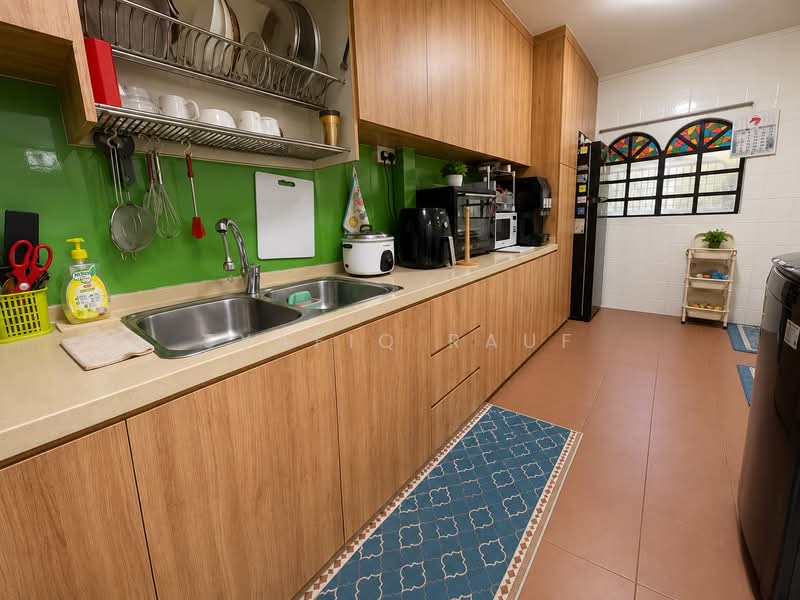 12 Teck Whye Lane, 12 Teck Whye Lane, 3 Bedrooms, 1,281 sqft, HDB Flat For Sale, by Syafiq Rauf, 500186605 - Kitchen - PropertyGuru.com.sg