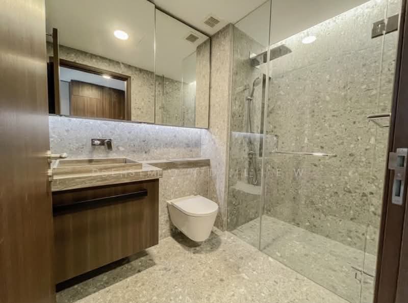 One Pearl Bank, 1 Pearl Bank, 1 Bedroom, 570 sqft, Condominium For Sale, by Desmond Liew, 500186619 - Bathroom - PropertyGuru.com.sg