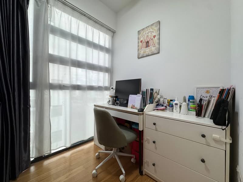 Hedges Park Condominium, 89 Flora Drive, 2 Bedrooms, 872 sqft, Condominium For Sale, by Syafiq Rauf, 500186620 - Study - PropertyGuru.com.sg