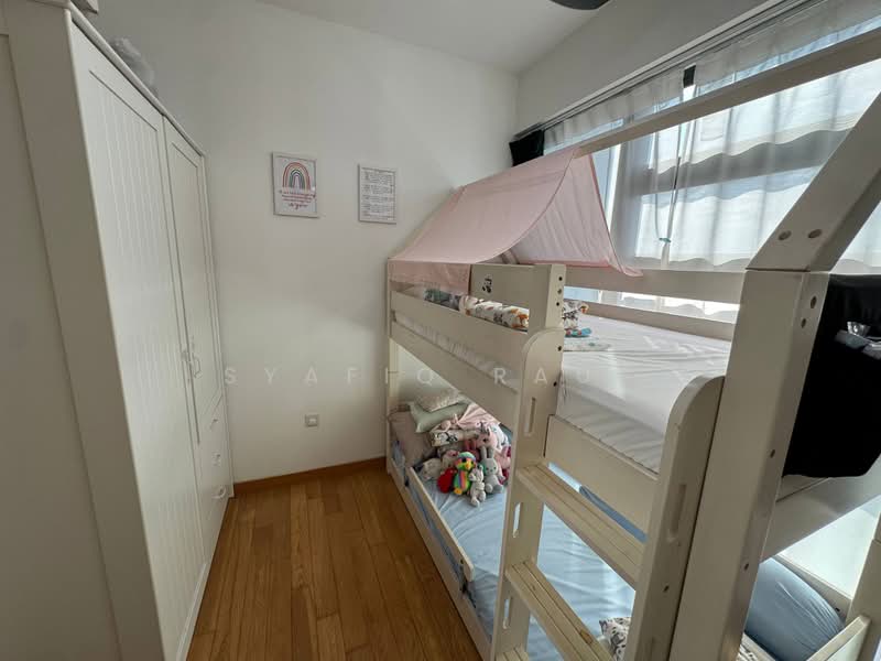 Hedges Park Condominium, 89 Flora Drive, 2 Bedrooms, 872 sqft, Condominium For Sale, by Syafiq Rauf, 500186620 - Bedroom - PropertyGuru.com.sg