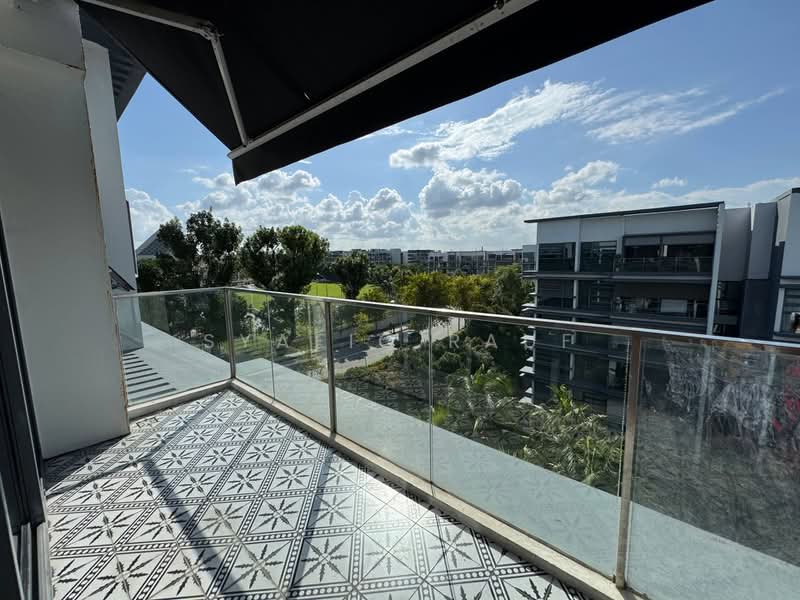 Hedges Park Condominium, 89 Flora Drive, 2 Bedrooms, 872 sqft, Condominium For Sale, by Syafiq Rauf, 500186620 - Balcony - PropertyGuru.com.sg