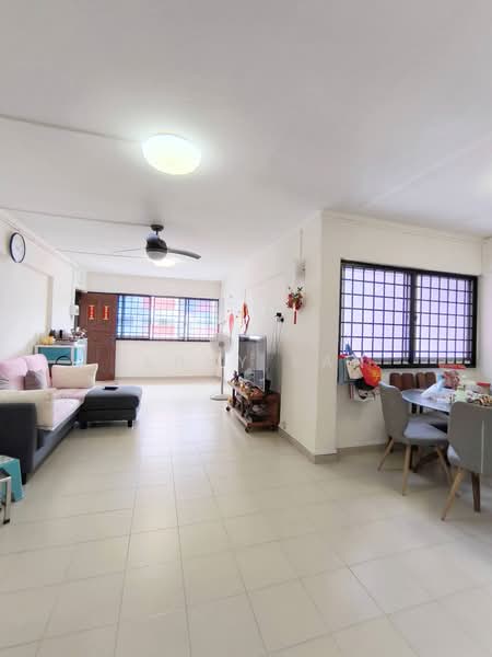 108 Potong Pasir Avenue 1, 108 Potong Pasir Avenue 1, Room Rental, 120 sqft, HDB Flat For Rent, by Kenny Kan, 500186623 - Living Room - PropertyGuru.com.sg