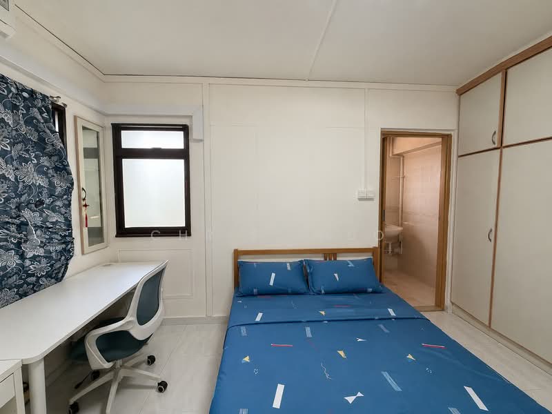 425 Canberra Road, 425 Canberra Road, 3 Bedrooms, 969 sqft, HDB Flat For Sale, by Chris Zhuo, 500186631 - Bedroom - PropertyGuru.com.sg
