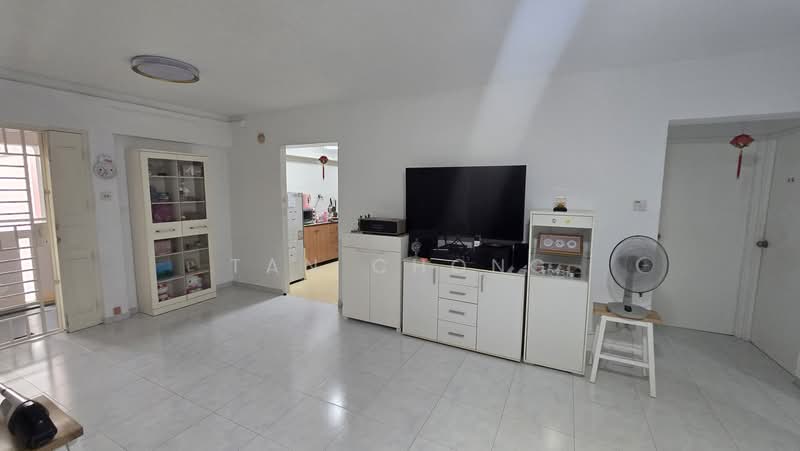 978C Buangkok Crescent, 978C Buangkok Crescent, Room Rental, 100 sqft, HDB Flat For Rent, by Tan Chong, 500186635 - Living Room - PropertyGuru.com.sg