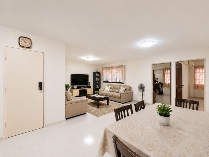480 Sembawang Drive, 480 Sembawang Drive, 3 Bedrooms, 1,184 sqft, HDB Flat For Sale, by Jeslyn Lim 林瑞香, 500186663 - Living Room - PropertyGuru.com.sg