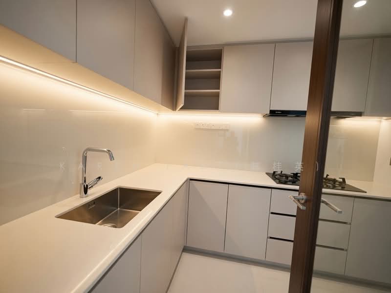 Altura, 111 Bukit Batok West Ave. 8, 4 Bedrooms, 1,206 sqft, Executive Condominium For Rent, by Karen Tan (陈桂英), 500186680 - Kitchen - PropertyGuru.com.sg