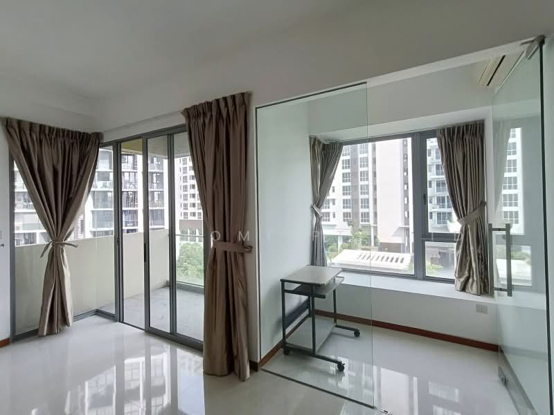 De Centurion, 6A Tanjong Rhu Road, 2 Bedrooms, 570 sqft, Apartment For Sale, by EVON NG, 500186682 - Balcony - PropertyGuru.com.sg