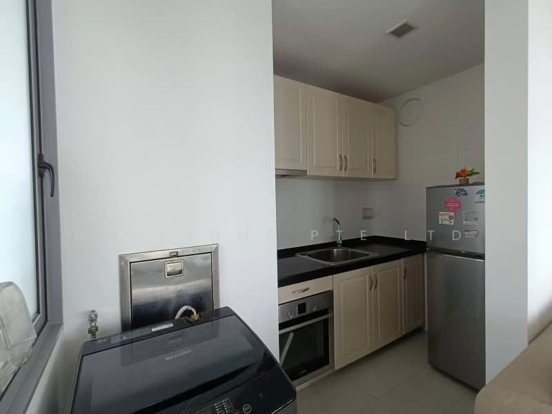 De Centurion, 6A Tanjong Rhu Road, 2 Bedrooms, 570 sqft, Apartment For Sale, by EVON NG, 500186682 - Kitchen - PropertyGuru.com.sg