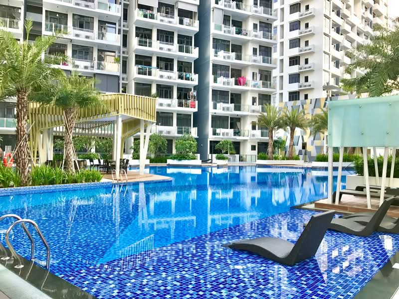 Urban Vista, 10 Tanah Merah Kechil Link, 2 Bedrooms, 441 sqft, Condominium For Sale, by Terence Tee (郑志翔), 500186731 - Pool - PropertyGuru.com.sg