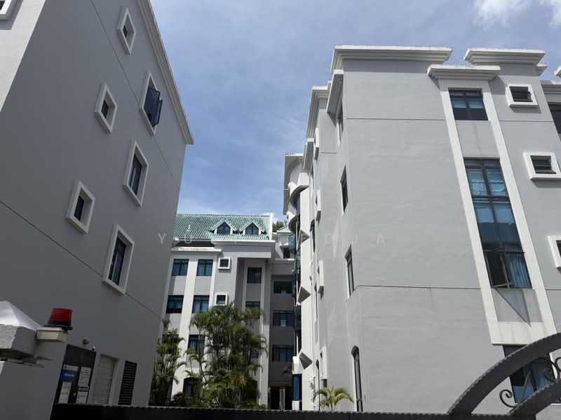 The Park Vale, 2 Park Vale, 3 Bedrooms, 1,012 sqft, Condominium For Sale, by Yuli Tedja, 500186736 - Exterior - PropertyGuru.com.sg