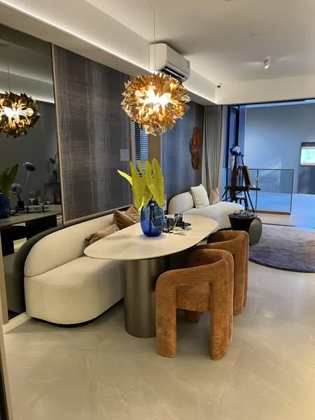 Nava Grove, 38 Pine Grove, 2 Bedrooms, 786 sqft, Condominium For Sale, by Ri Ng, 500186741 - Living Room - PropertyGuru.com.sg