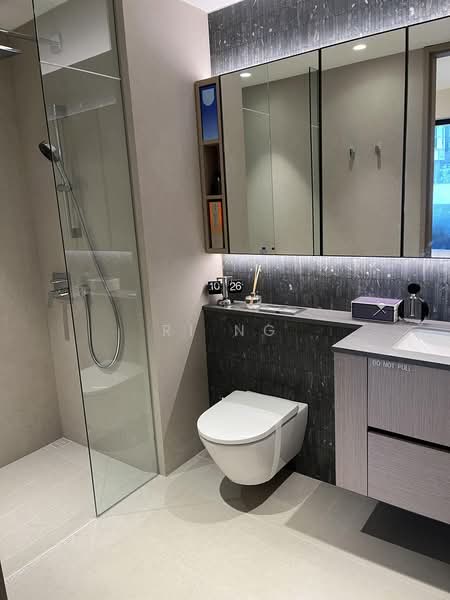 Nava Grove, 38 Pine Grove, 2 Bedrooms, 786 sqft, Condominium For Sale, by Ri Ng, 500186741 - Bathroom - PropertyGuru.com.sg