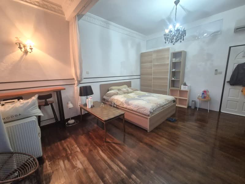 Orchard Court, 19 Oxley Road, Room Rental, 200 sqft, Apartment For Rent, by Evan Tan, 500186748 - Bedroom - PropertyGuru.com.sg