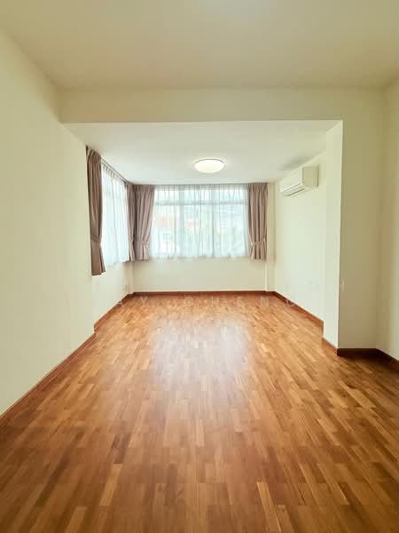 Hillcrest Road, Hillcrest Road, Newton / Novena, 4 Bedrooms, 3,300 sqft, Semi-Detached House For Rent, by CHERMAINE Koh Lay Cheng, 500186752 - Interior - PropertyGuru.com.sg