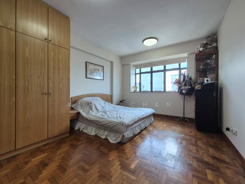 The Springbloom, 139 Serangoon Avenue 3, 2 Bedrooms, 1,130 sqft, Condominium For Sale, by Alvin Chan, 500186775 - Master Bedroom - PropertyGuru.com.sg