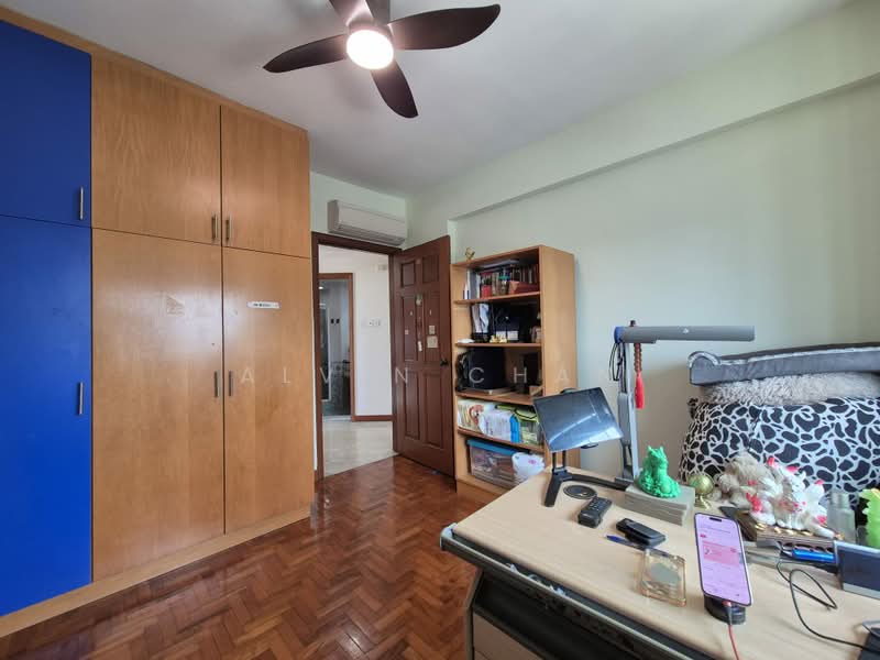 The Springbloom, 139 Serangoon Avenue 3, 2 Bedrooms, 1,130 sqft, Condominium For Sale, by Alvin Chan, 500186775 - Bedroom 2 - PropertyGuru.com.sg