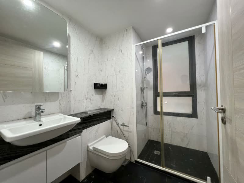 Sophia Hills, 5 Mount Sophia, 1 Bedroom, 500 sqft, Condominium For Rent, by Jocelyn Lee, 500186780 - Bathroom - PropertyGuru.com.sg