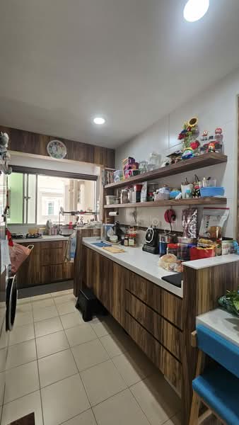 672B Edgefield Plains, 672B Edgefield Plains, 2 Bedrooms, 700 sqft, HDB Flat For Sale, by Jose Loh Zhenhao, 500186782 - Kitchen - PropertyGuru.com.sg