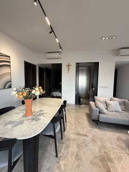 Midtown Modern, 18 Tan Quee Lan Street, 4 Bedrooms, 1,808 sqft, Condominium For Sale, by Alex Ang C Y ???, 500186785 - Living Room - PropertyGuru.com.sg