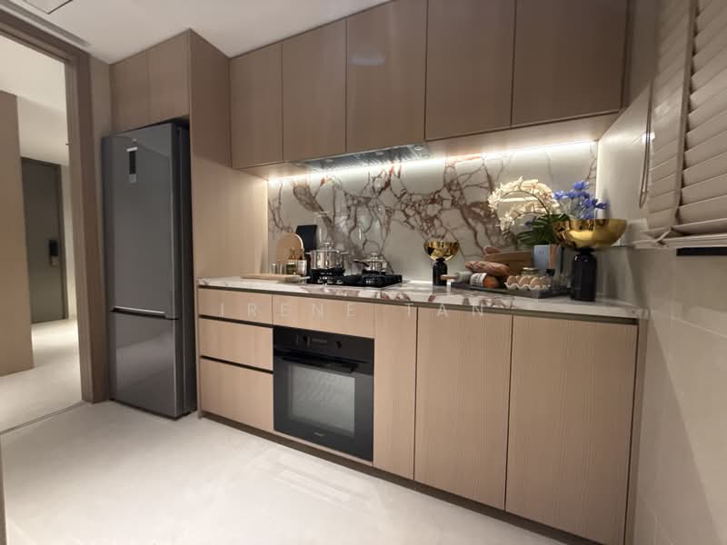 Vela Bay, Bayshore Road, 3 Bedrooms, 893 sqft, Condominium For Sale, by Irene Tan, 500186797 - Kitchen - PropertyGuru.com.sg