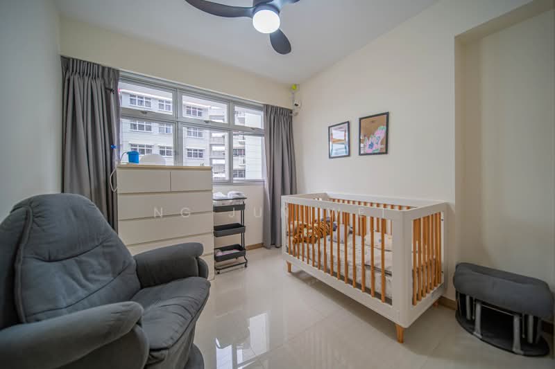 153C Bedok South Road, 153C Bedok South Road, 3 Bedrooms, 1,001 sqft, HDB Flat For Sale, by Ng Jun Wei, 500186799 - Bedroom - PropertyGuru.com.sg
