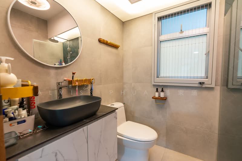 153C Bedok South Road, 153C Bedok South Road, 3 Bedrooms, 1,001 sqft, HDB Flat For Sale, by Alviss Phua 潘家涵, 500186804 - Bathroom - PropertyGuru.com.sg