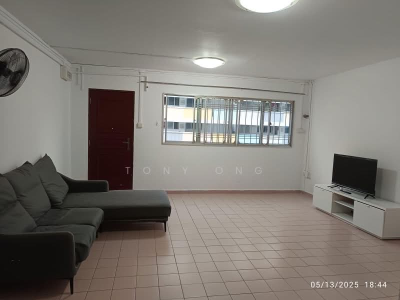 537 Bukit Batok Street 52, 537 Bukit Batok Street 52, 2 Bedrooms, 1,108 sqft, HDB Flat For Rent, by Tony Ong, 500186818 - PropertyGuru.com.sg