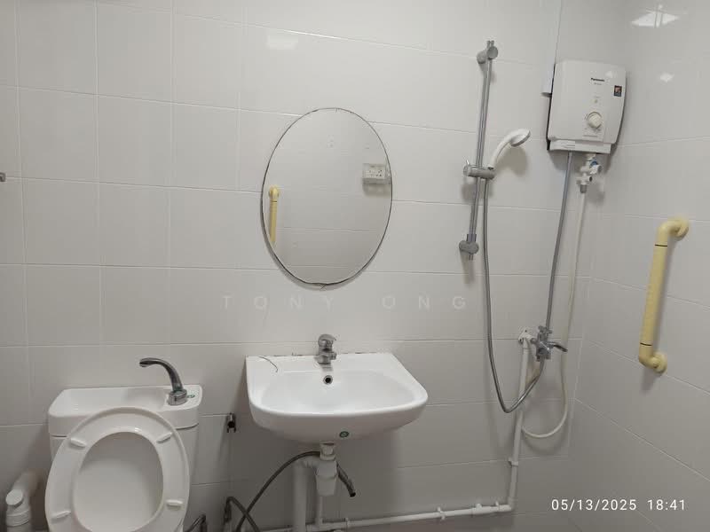 537 Bukit Batok Street 52, 537 Bukit Batok Street 52, 2 Bedrooms, 1,108 sqft, HDB Flat For Rent, by Tony Ong, 500186818 - PropertyGuru.com.sg