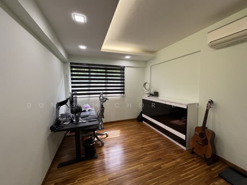 712 Bedok Reservoir Road, 712 Bedok Reservoir Road, 2 Bedrooms, 883 sqft, HDB Flat For Sale, by Don Sim Chor Boon, 500186826 - Common Room - PropertyGuru.com.sg