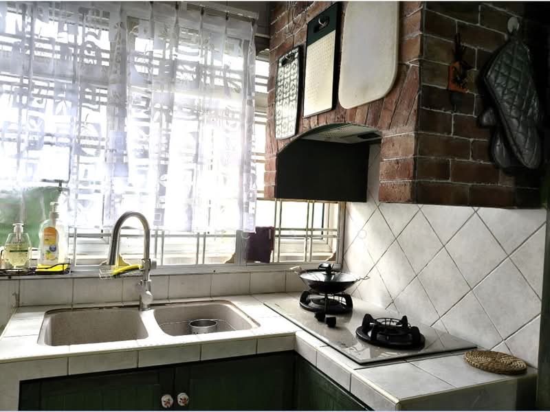 522 Bedok North Avenue 1, 522 Bedok North Avenue 1, Room Rental, 100 sqft, HDB Flat For Rent, by Francis Loh, 500186832 - Kitchen - PropertyGuru.com.sg