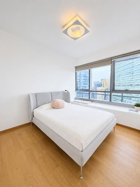 Marina Bay Suites, 3 Central Boulevard, 3 Bedrooms, 1,603 sqft, Condominium For Sale, by Kereen Teo, 500186833 - Bedroom - PropertyGuru.com.sg
