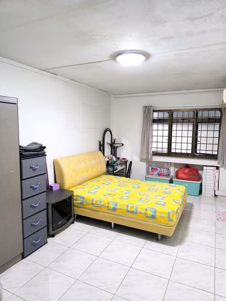 758 Woodlands Avenue 6, 758 Woodlands Avenue 6, 3 Bedrooms, 1,109 sqft, HDB Flat For Sale, by Kelvin Lim, 500186848 - Master Bedroom - PropertyGuru.com.sg