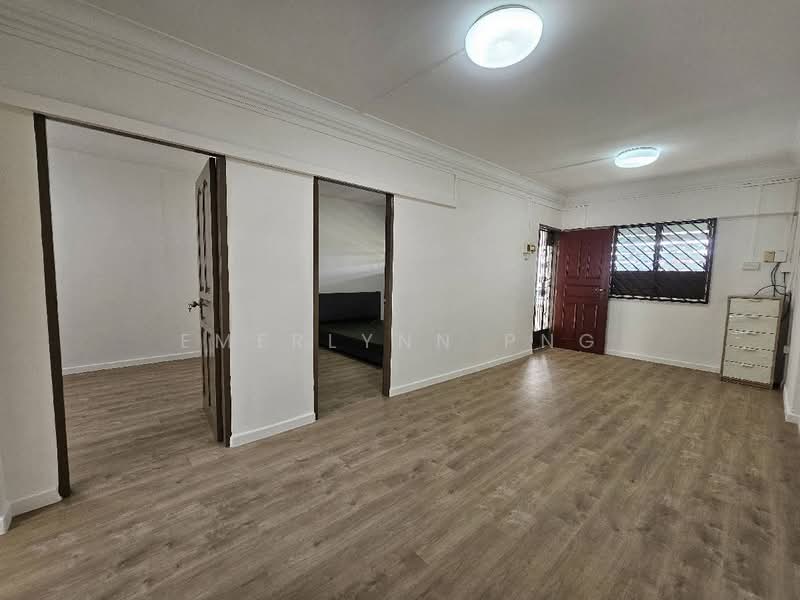 303 Jurong East Street 32, 303 Jurong East Street 32, 2 Bedrooms, 721 sqft, HDB Flat For Sale, by Emerlynn Png, 500186853 - PropertyGuru.com.sg