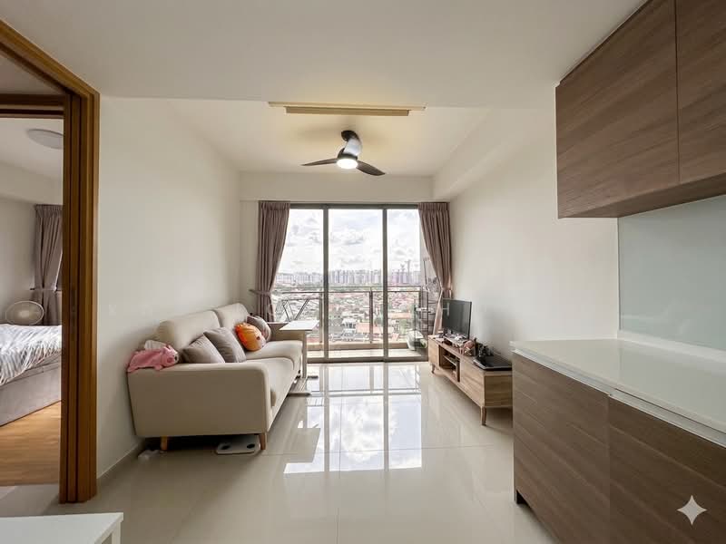 Bartley Residences, 3 Lorong How Sun, 1 Bedroom, 463 sqft, Condominium For Rent, by Kar Loon Choong, 500186879 - Living Room - PropertyGuru.com.sg