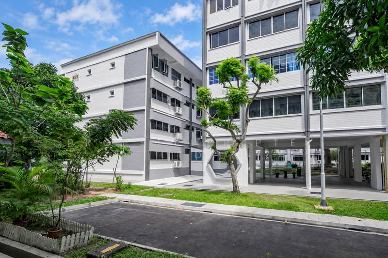 161 Simei Road, 161 Simei Road, 3 Bedrooms, 1,163 sqft, HDB Flat For Sale, by JOHN YEO, 500186885 - Exterior - PropertyGuru.com.sg