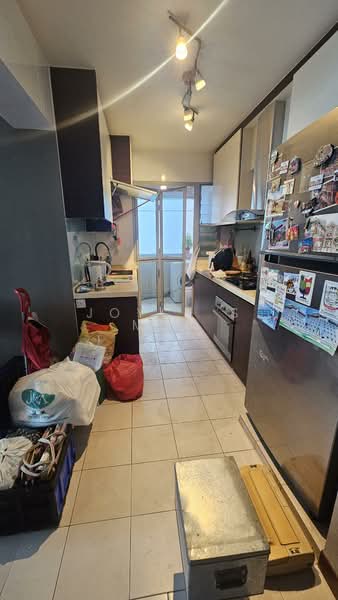 274C Punggol Place, 274C Punggol Place, 3 Bedrooms, 1,011 sqft, HDB Flat For Sale, by Joyce S Mur, 500186893 - Kitchen - PropertyGuru.com.sg