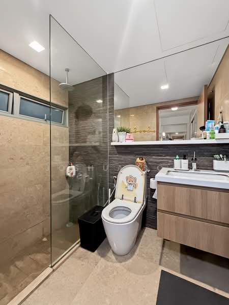 Woodhaven, 71 Woodgrove Avenue, 1 Bedroom, 624 sqft, Condominium For Sale, by Joshua Soh, 500186894 - Bathroom - PropertyGuru.com.sg