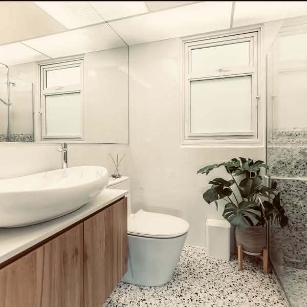 627B Tampines Street 61, 627B Tampines Street 61, 3 Bedrooms, 1,033 sqft, HDB Flat For Sale, by Zainab Ahmad, 500186899 - Bathroom - PropertyGuru.com.sg