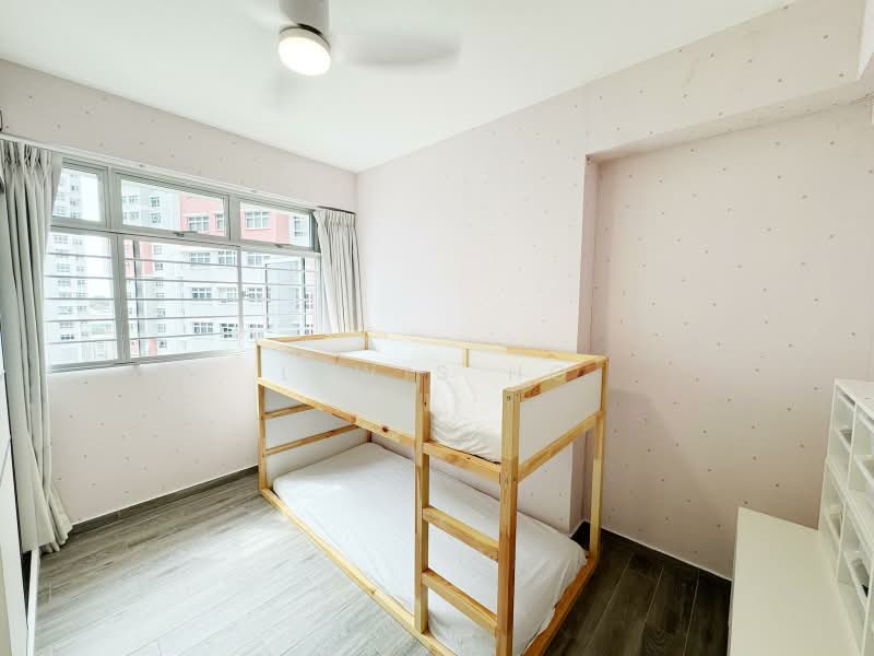 152C Bedok South Road, 152C Bedok South Road, 3 Bedrooms, 1,001 sqft, HDB Flat For Sale, by Lewis Ho, 500186900 - Bedroom - PropertyGuru.com.sg