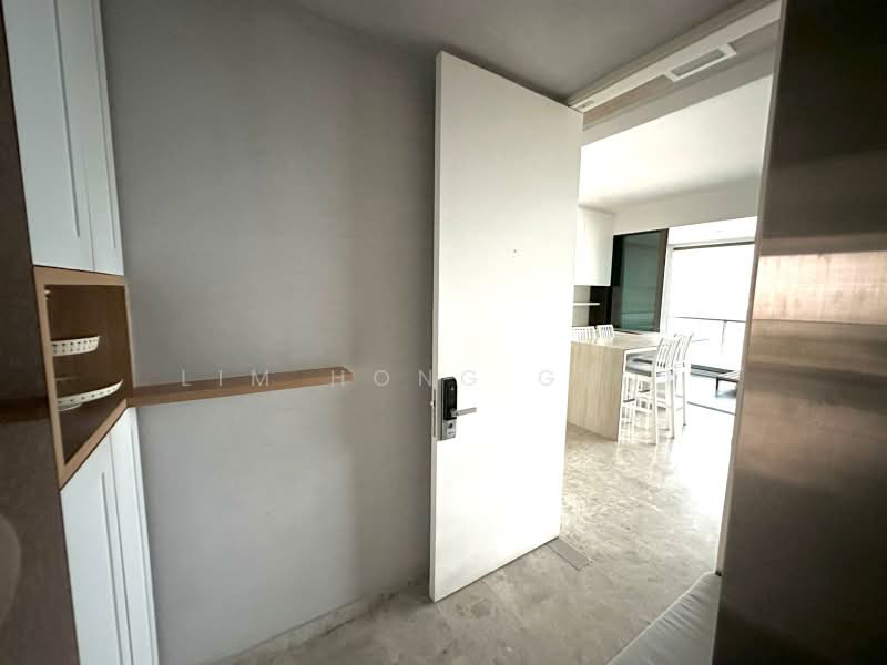 Skyline Residences, 610 Telok Blangah Road, 3 Bedrooms, 1,346 sqft, Apartment For Rent, by Lim Hong Geok, 500186907 - Entrance - PropertyGuru.com.sg