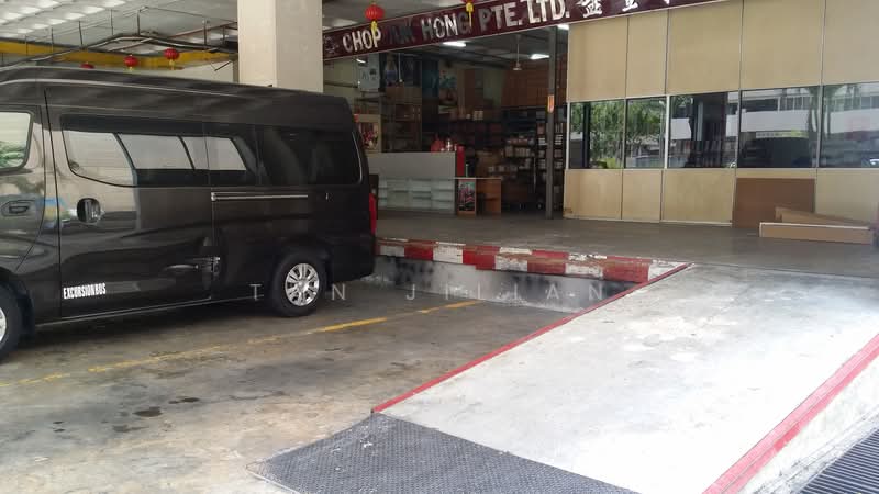 Valiant Industrial Building, 30 Kallang Pudding Road, 360 sqft, Light Industrial (B1) For Rent, by Tan Jilian, 500186913 - Loading/unloading bays and Ramp - CommercialGuru.com.sg