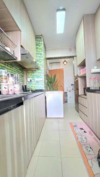 673B Edgefield Plains, 673B Edgefield Plains, 2 Bedrooms, 700 sqft, HDB Flat For Sale, by Mohammad Khafidz(Fizzy Fizz), 500186914 - Kitchen - PropertyGuru.com.sg