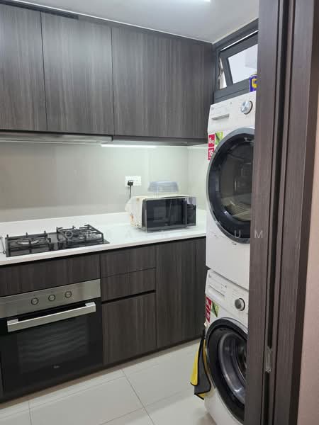 North Park Residences, 15 Yishun Central 1, 3 Bedrooms, 1,001 sqft, Condominium For Rent, by Lorraine Lum, 500186915 - Kitchen - PropertyGuru.com.sg