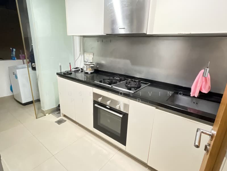 Atrium Residences, 1 Lorong 28 Geylang, Room Rental, 100 sqft, Condominium For Rent, by ling, 500186923 - Kitchen - PropertyGuru.com.sg