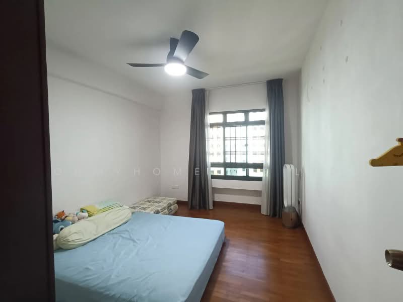 988A Jurong West Street 93, 988A Jurong West Street 93, 3 Bedrooms, 1,184 sqft, HDB Flat For Sale, by EVON NG, 500186924 - Bedroom - PropertyGuru.com.sg